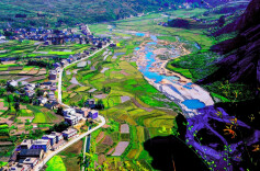 娄底文化的魅力——《文化娄底：谭周易散文辑萃》序