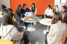 长沙民政职院商学院开展“竞姐听你说”女生节活动