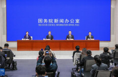 权威部门话开局丨为全面建设社会主义现代化国家开好局起好步——国家发展改革委有关负责人谈做好2023年经济工作