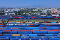 阿拉山口口岸：跨境电商迸发活力