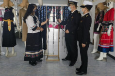 湘西苗绣首次通过跨境电商出口