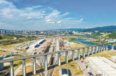 山与海握手 ——写在首届湖南（怀化）RCEP经贸博览会即将开幕之际