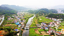 梅城镇：洢水河畔振兴风来 湘中古镇发展扬帆