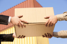 我国快递业务量增速逐月向好 快递业整体企稳回升