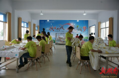 爱与责的“双向奔赴”！湖南拓福家纺托起残疾人的“幸福梦”