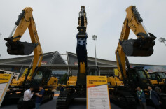 智慧赋能“让施工更简单”，山推12款“智造”产品亮相长沙