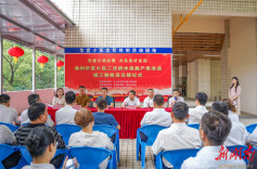 供水管线全部换新，一户一表接到家 长沙这个小区“水改”效果佳