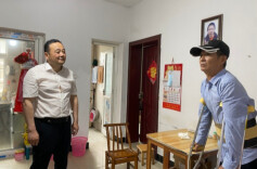 刘正仁走访慰问困难残疾人