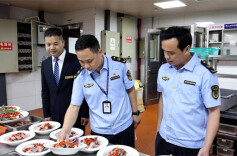 2023年中国龙舟公开赛湖南·永州站丨冷水滩区：开展赛前食品安全检查 守护“舌尖上的安全”