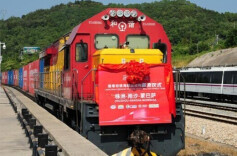 湘粤签署“湘粤一港通”合作 企业可在株洲办理货物通关手续，提前预订国际货轮船舱