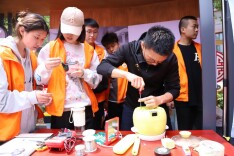 长沙民政职院电子信息工程学院联合东澜湾社区开展校社共建志愿服务活动