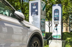 你关心的新能源汽车充电基础设施建设问题，国办发文讲明白！