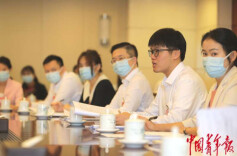 宏伟蓝图催人奋进  青春使命无上光荣——湖南团代表热议团十九大开幕会