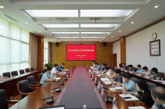 省人社厅赴湖南劳动人事职院调研工作并讲专题党课