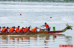 龙舟故里赛龙舟 快乐方式不止一种——汨罗江国际龙舟邀请赛见闻