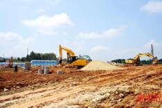 岳阳经开区：项目“千帆竞” 发展“势如虹”