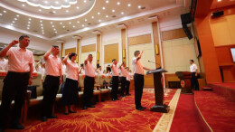 首次！怀化举行监察官宪法宣誓仪式