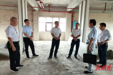 毛运鸿调研县民族中医医院、通道一中项目建设时强调：加快推进医疗和教育建设，提升通道人民的幸福感、获得感和满意度