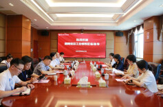湖南省总工会到省职防院调研朱玉莲劳模创新工作室建设情况