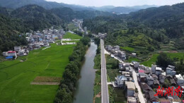 泸溪县合水镇：巧借无人机 助力河长制