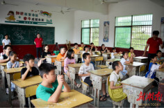 湖南工商大学音乐学院赴益阳灰山港镇开展“三下乡”实践活动