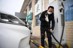 若“一车一桩”，小区扛不住：新能源私家车充电模式亟待创新