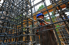 北京一建筑工人被抢救6小时方脱险！专家提醒谨防热射病