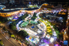 一场球赛“点燃”一座城