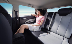 年轻人的视听盛宴，哪吒AYA潮玩音乐节长沙开唱