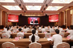 团岳阳市委举办“返家乡”大学生社会实践交流总结大会