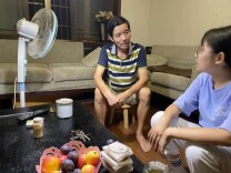 炎炎夏日行 浓浓家访情