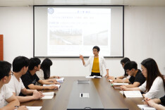 师德标兵｜韩艳：深耕桥梁抗风十五载 潜心培育“追风”后来人