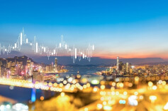 一线城市全面执行“认房不认贷”：多只港股涨超10%，融创涨幅超30%