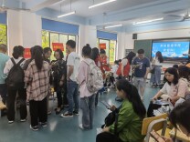 长沙民政职院财经管理学院党总支：迎新服务更赢心