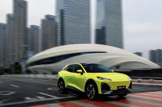 超级增程，超级“硬扎”——“不夜城”长沙试驾深蓝S7