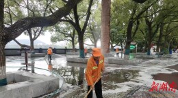 环卫靶向发力，“百日攻坚”助推五一商圈环境大提升