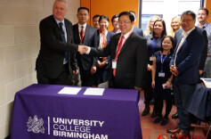 “湘”飘英伦！长沙商贸旅游职业技术学院湘菜学院英国分院成立