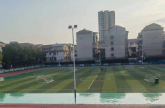 临湘二小：校园提质改造 助力优化营商环境