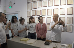 鉴赏非遗木版水印艺术　体验版画手作乐趣