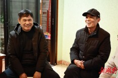 覃歇民走访慰问老领导老同志