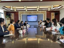 长沙市开福区金湾小学和凤羽小学联合开展教研活动