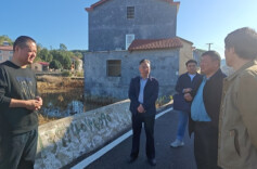 刘庆雄开展巡河、巡田、巡林工作