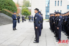 聚焦实战大练兵 强化实战出成效  ——湘西公安警务实战教官组到吉首开展送教活动