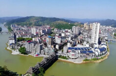 靶向发力 精准施策 写好易地扶贫搬迁 “后半篇文章”