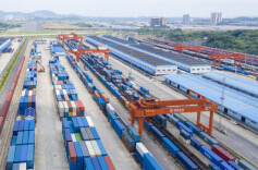 交通运输部出台意见 2027年建成一批世界一流的智慧港口和智慧航道