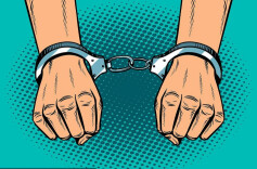 郴州公安查获一起非法储存烟花爆竹案