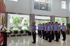 民辅警帮群众找回遗失手机