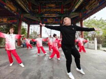 让爱运动的人会运动——两位社会体育指导员的“年终总结”