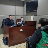 有偿删帖，躺着赚钱？一男子充当“网络水军”被刑拘