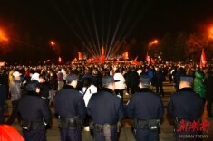 党旗红引领警察蓝 绘就平安湘潭底色 2023年湘潭公安工作回眸